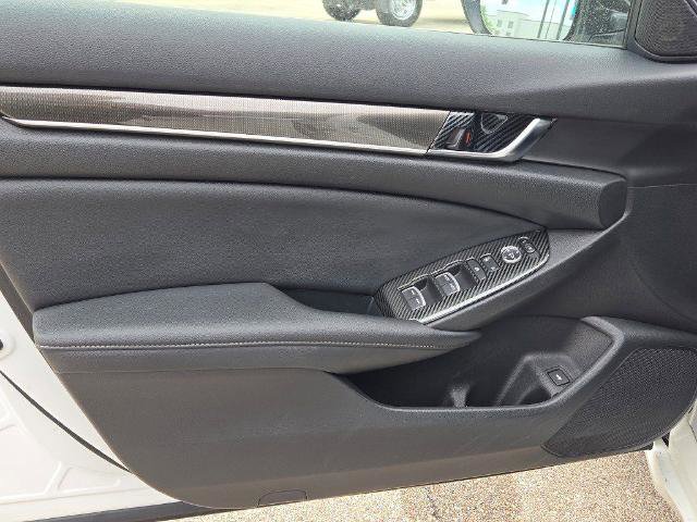 Used 2022 Honda Accord Sport image 17