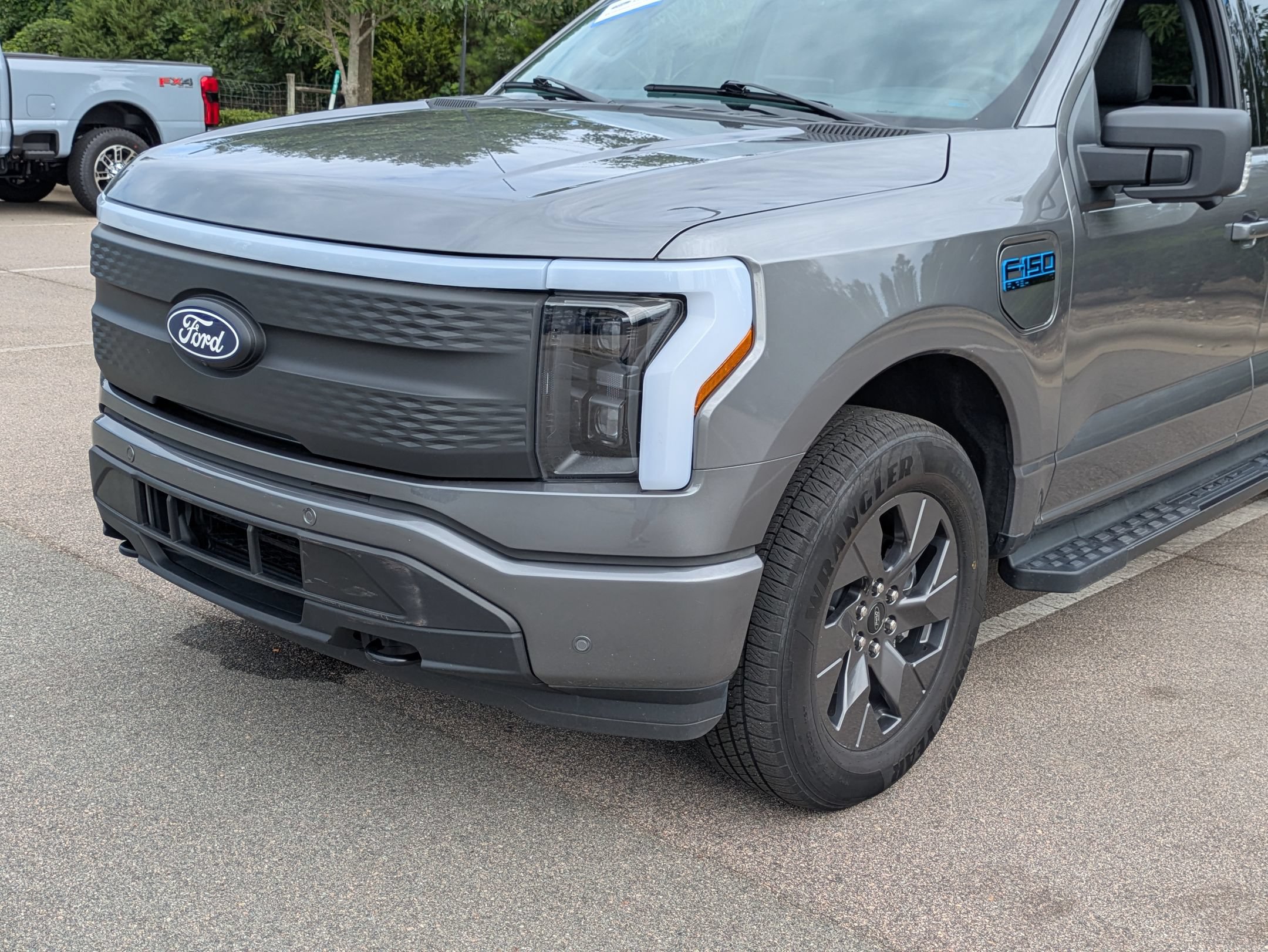Certified 2024 Ford F150 Lightning Flash AWD/4WD image 10