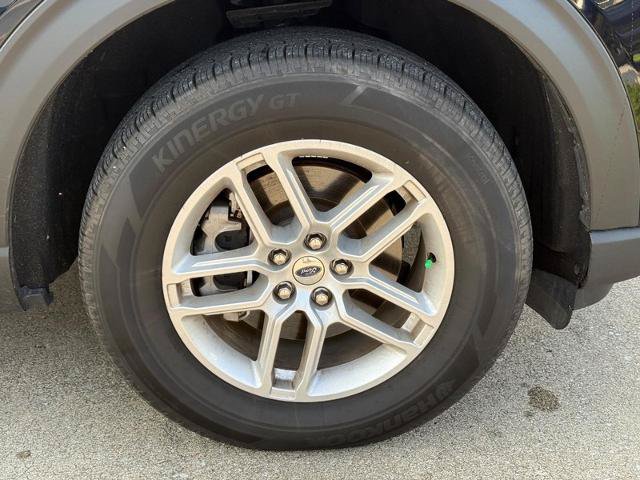 Certified 2026 Ford Explorer Active AWD/4WD image 7