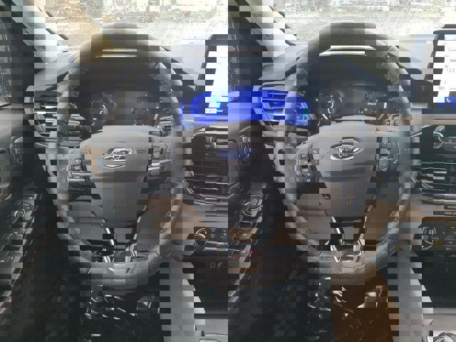 Certified 2020 Ford Escape Titanium image 17