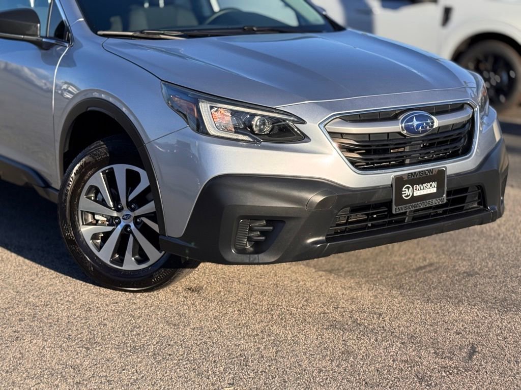 Used 2021 Subaru Outback 2.5i image 3