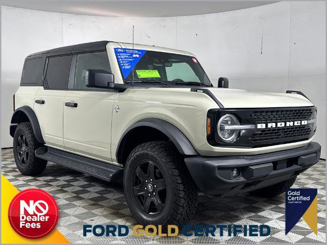 Certified 2025 Ford Bronco Outer Banks w/ Black Appearance Package AWD/4WD image 1