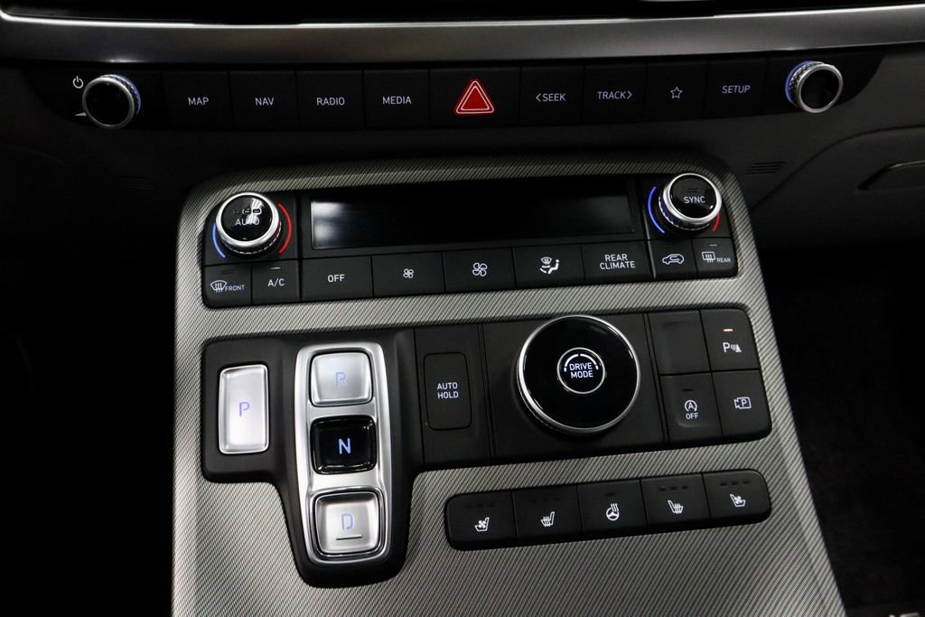 Used 2025 Hyundai Palisade SEL FWD image 32