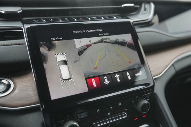 Used 2023 Jeep Grand Cherokee Summit w/ Adv Protech Group IV RWD image 27