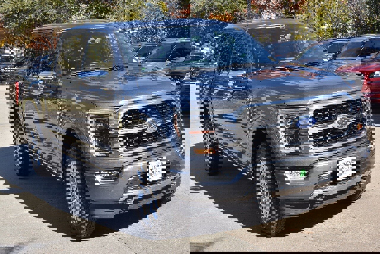 Certified 2022 Ford F150 Platinum w/ Equipment Group 701A High image 4