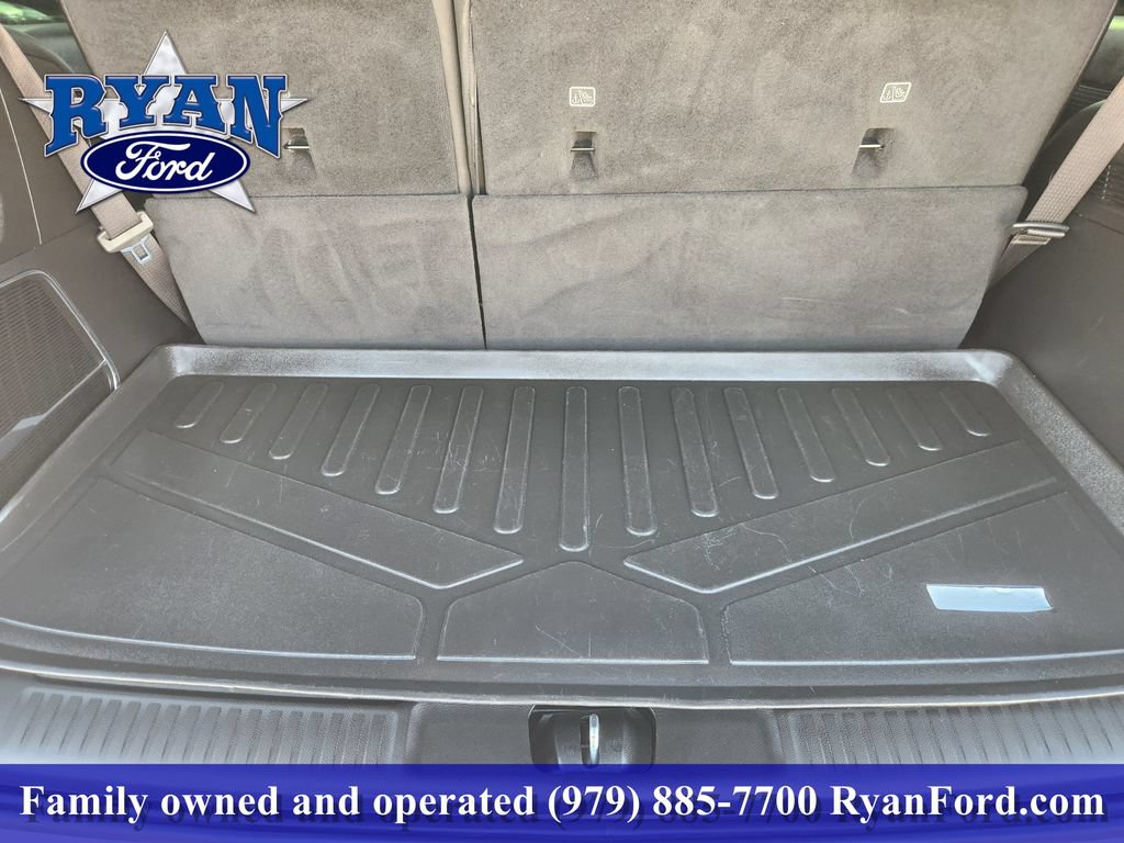 Used 2022 Jeep Wagoneer Series III w/ Flexible Seating Group RWD image 23