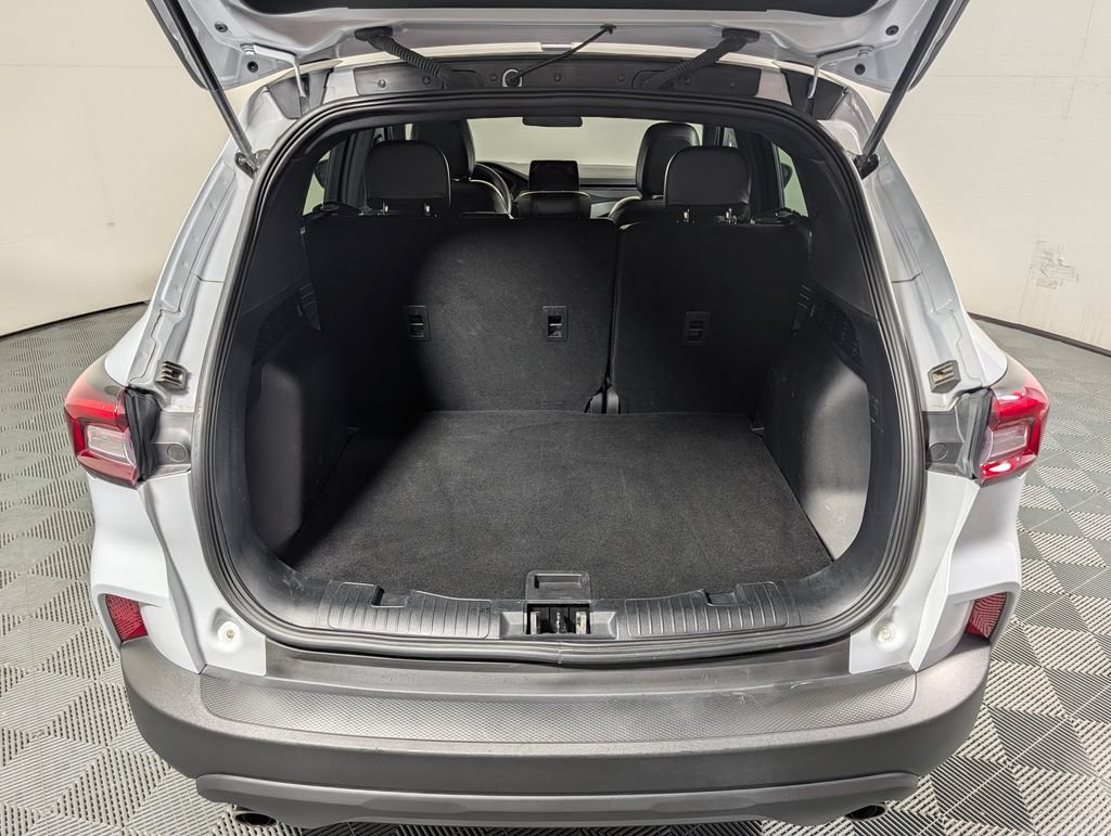 Certified 2025 Ford Escape ST-Line FWD image 7