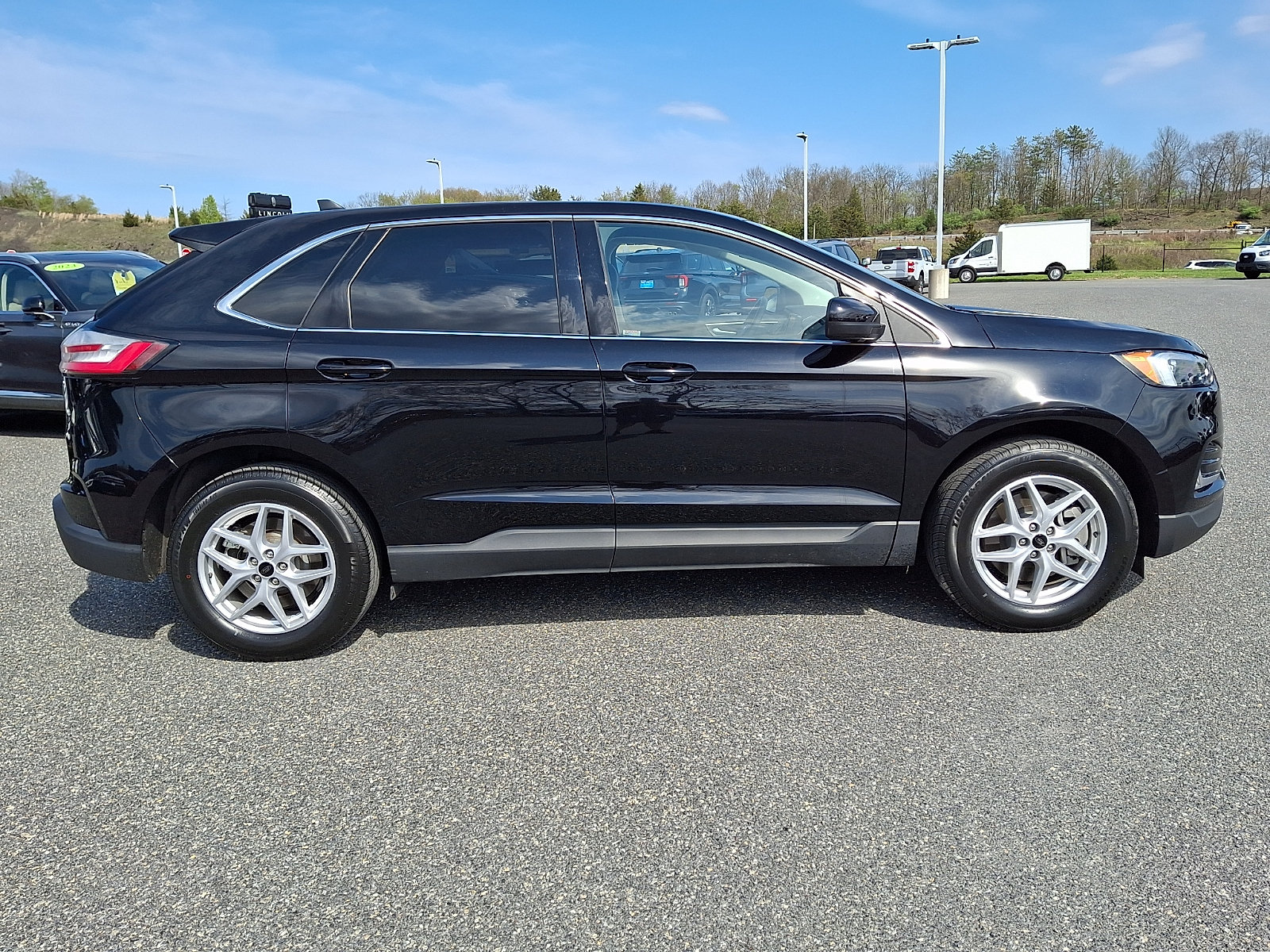 Certified 2023 Ford Edge SEL w/ Convenience Package AWD/4WD image 8