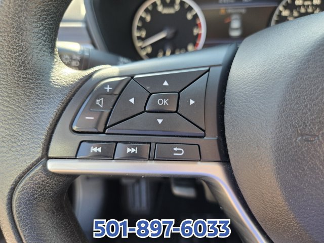 Used 2024 Nissan Altima 2.5 SV FWD image 26