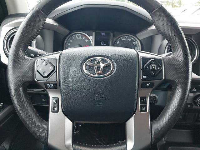 Used 2018 Toyota Tacoma SR5 w/ Exterior Package AWD/4WD image 17