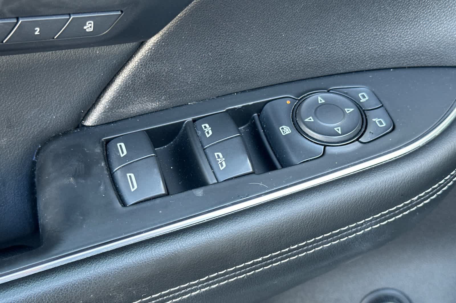 Used 2023 Buick Envision Essence FWD image 14