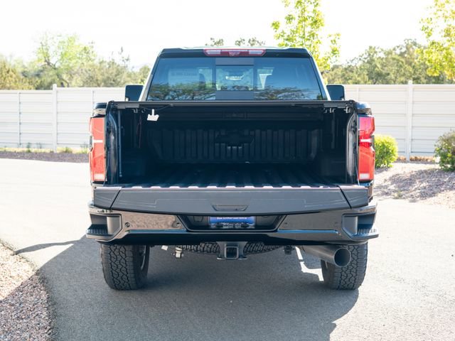Used 2025 Chevrolet Silverado 2500 High Country w/ Technology Package AWD/4WD image 7