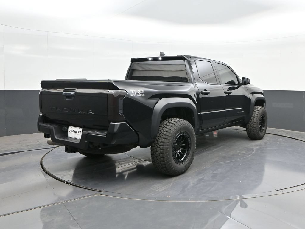 Used 2024 Toyota Tacoma TRD Off-Road AWD/4WD image 11