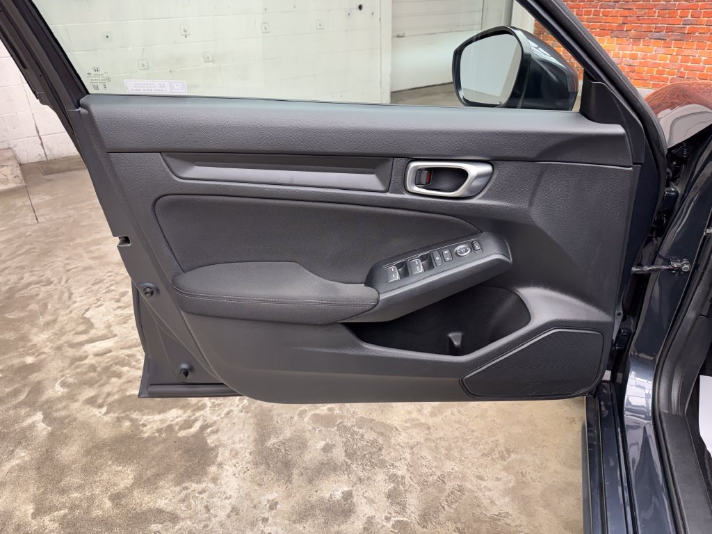 Used 2024 Honda Civic LX image 10