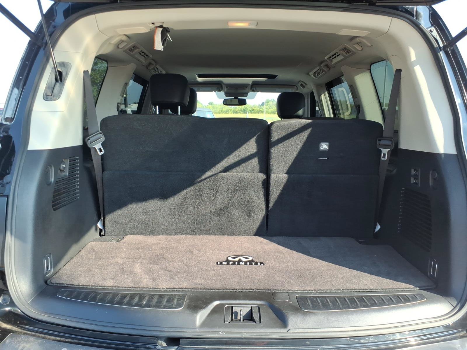 Used 2019 INFINITI QX80 Luxe w/ All-Season Package AWD/4WD image 16