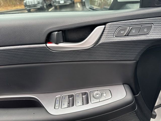 Used 2024 Hyundai Palisade Limited image 12