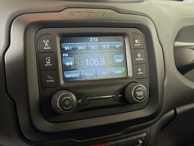 Used 2017 Jeep Renegade Latitude w/ Cold Weather Group image 14