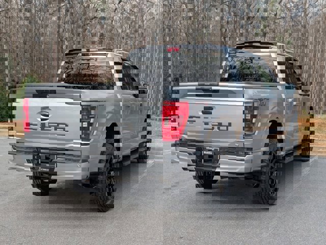 Certified 2021 Ford F150 XLT w/ Equipment Group 302A High image 4