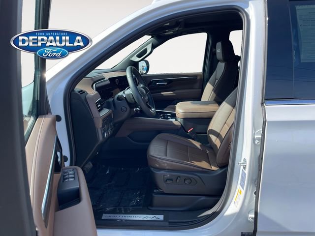 Used 2025 Chevrolet Tahoe High Country image 11