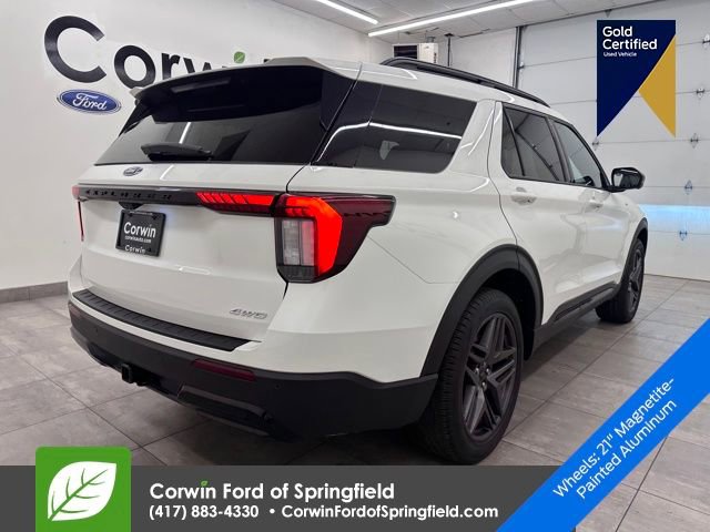 Certified 2025 Ford Explorer ST-Line w/ ST-Line Street Pack image 6