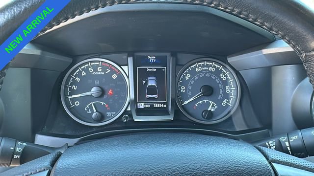 Used 2023 Toyota Tacoma TRD Sport AWD/4WD image 26