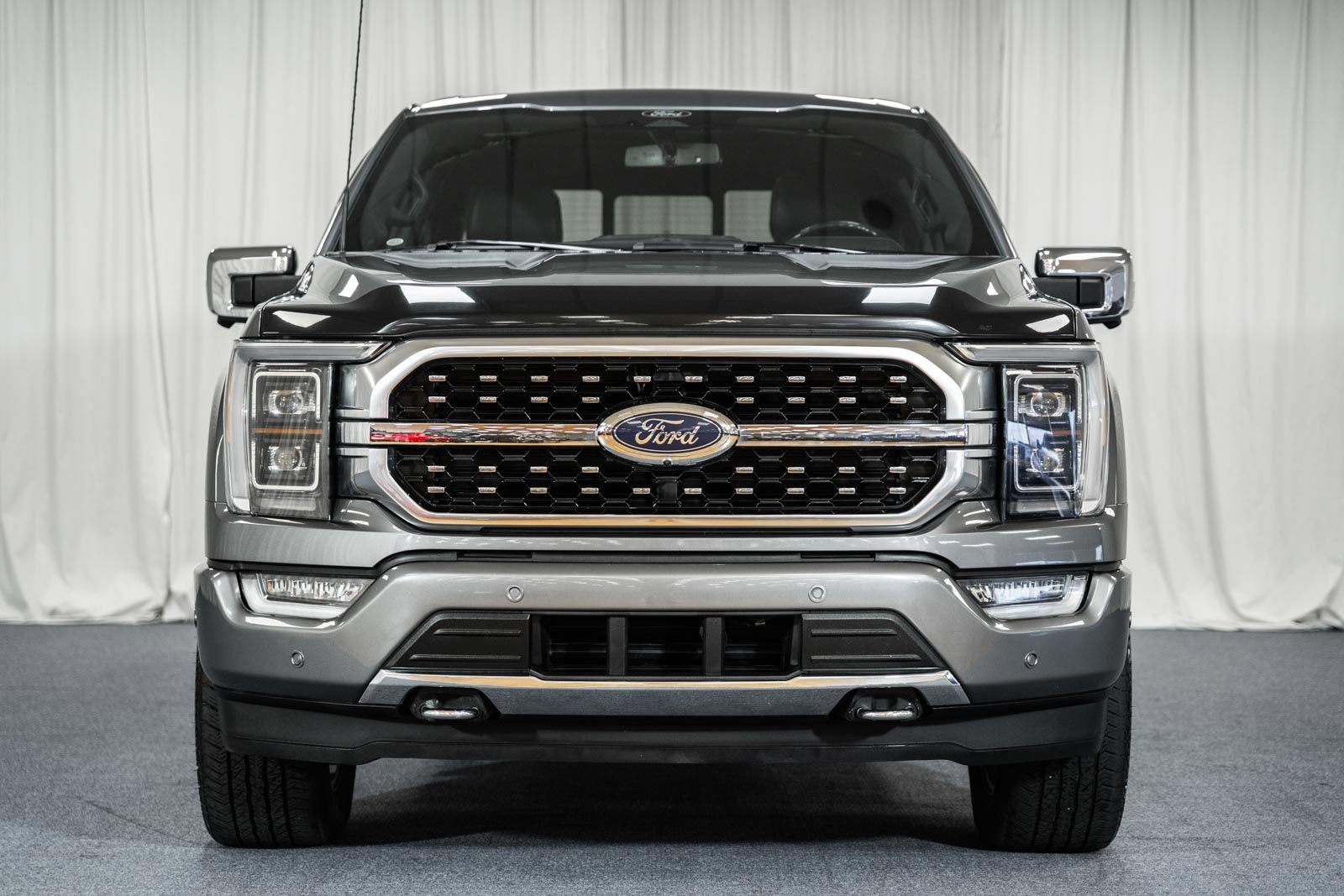 Certified 2022 Ford F150 Platinum w/ FX4 Off-Road Package image 2