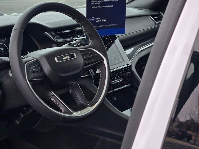 Used 2023 Jeep Grand Cherokee Altitude image 25
