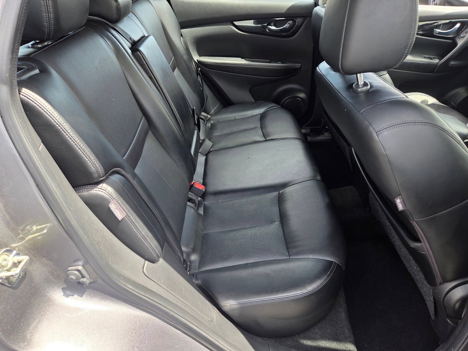 Used 2022 Nissan Rogue Sport SL AWD/4WD image 14