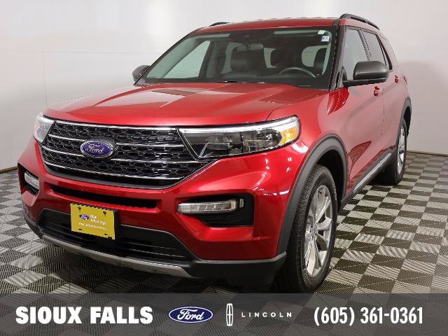 Certified 2024 Ford Explorer XLT w/ Equipment Group 202A
