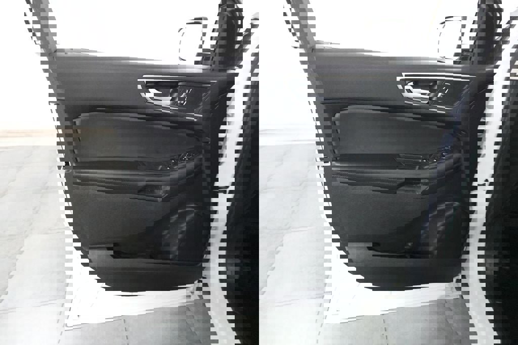 Certified 2023 Ford Edge SEL image 21