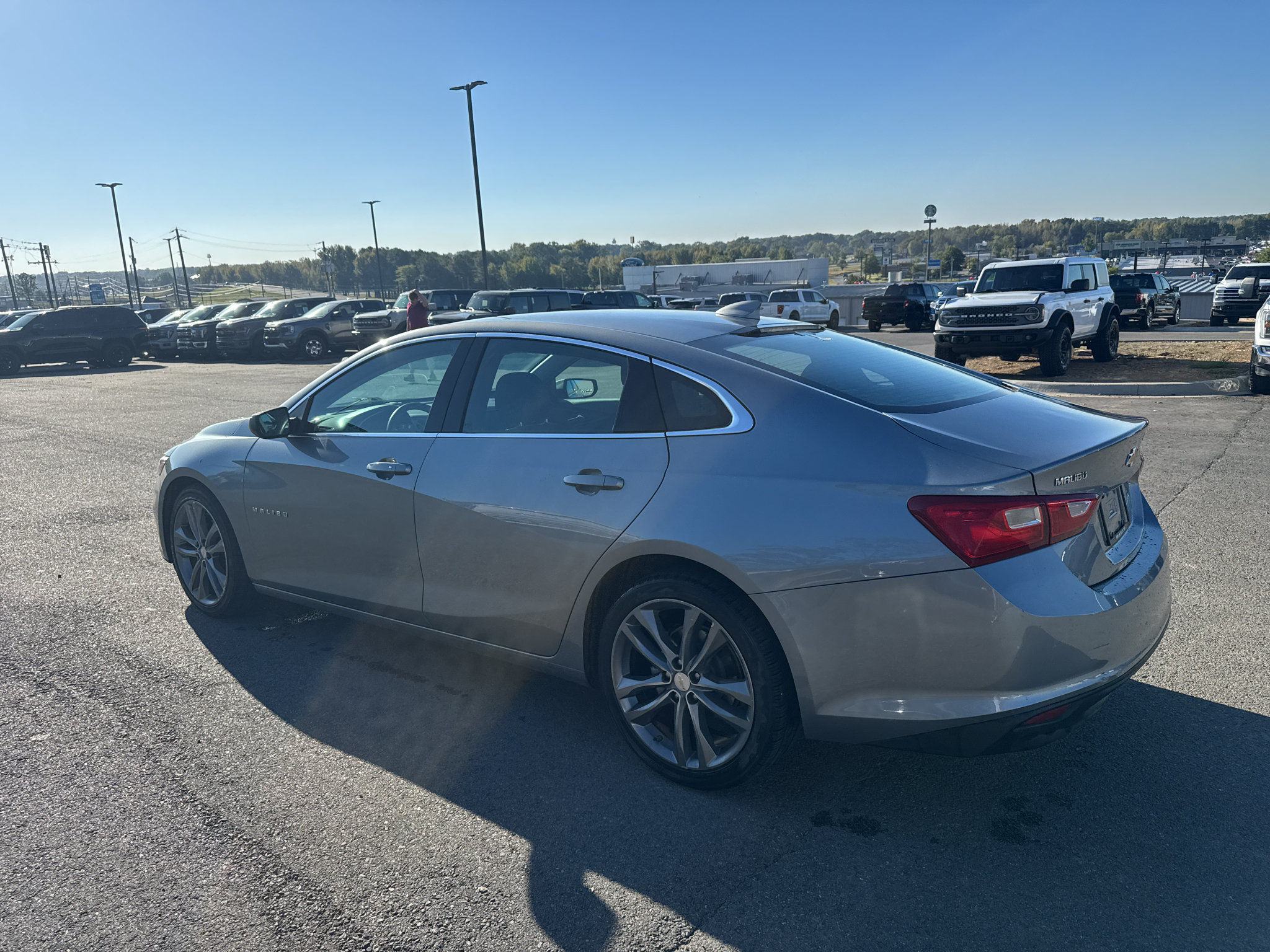 Used 2023 Chevrolet Malibu LT FWD image 8
