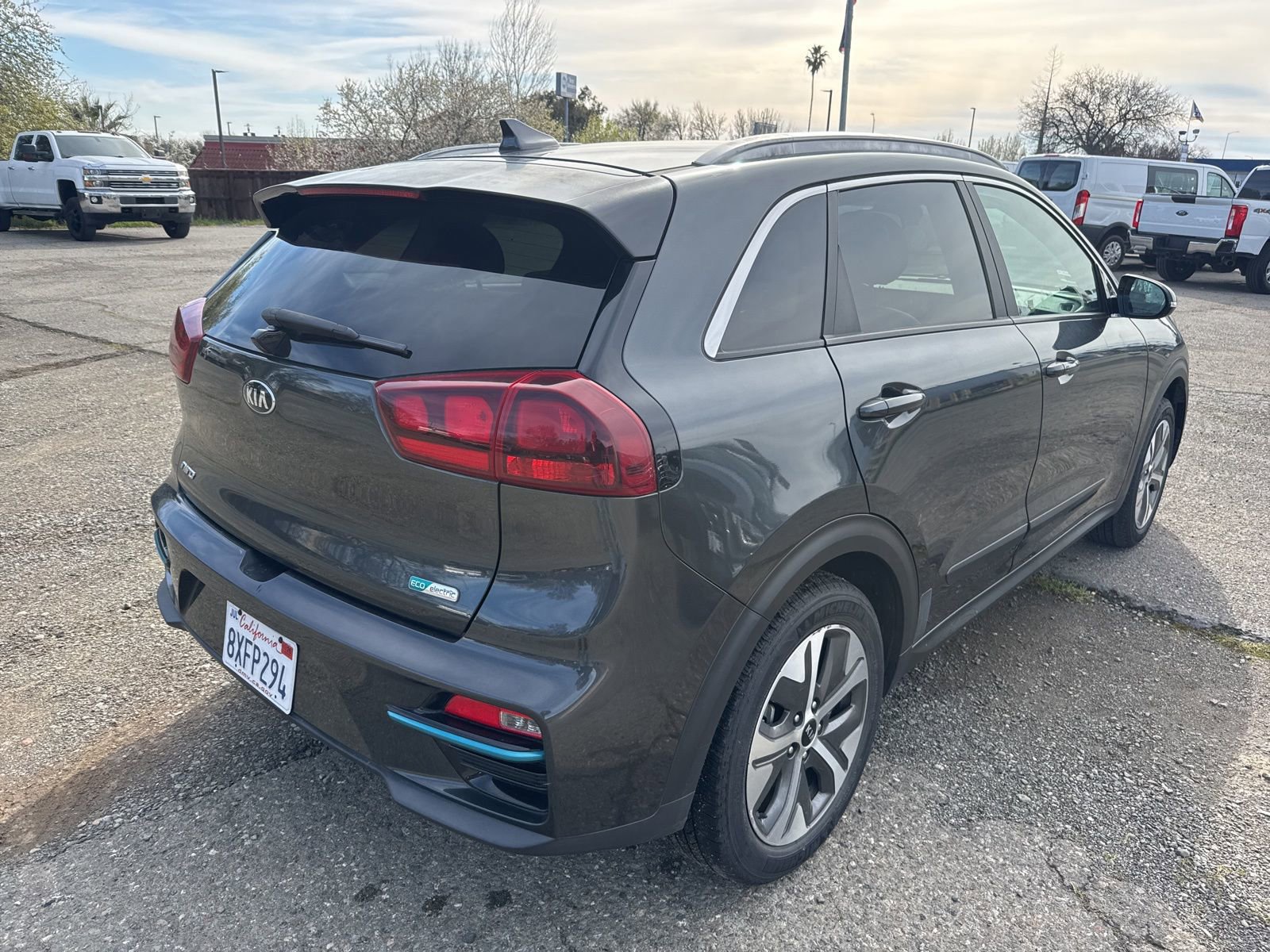 Used 2021 Kia Niro EX image 5