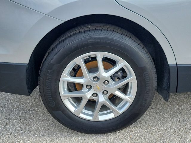 Used 2022 Chevrolet Equinox LT FWD image 11