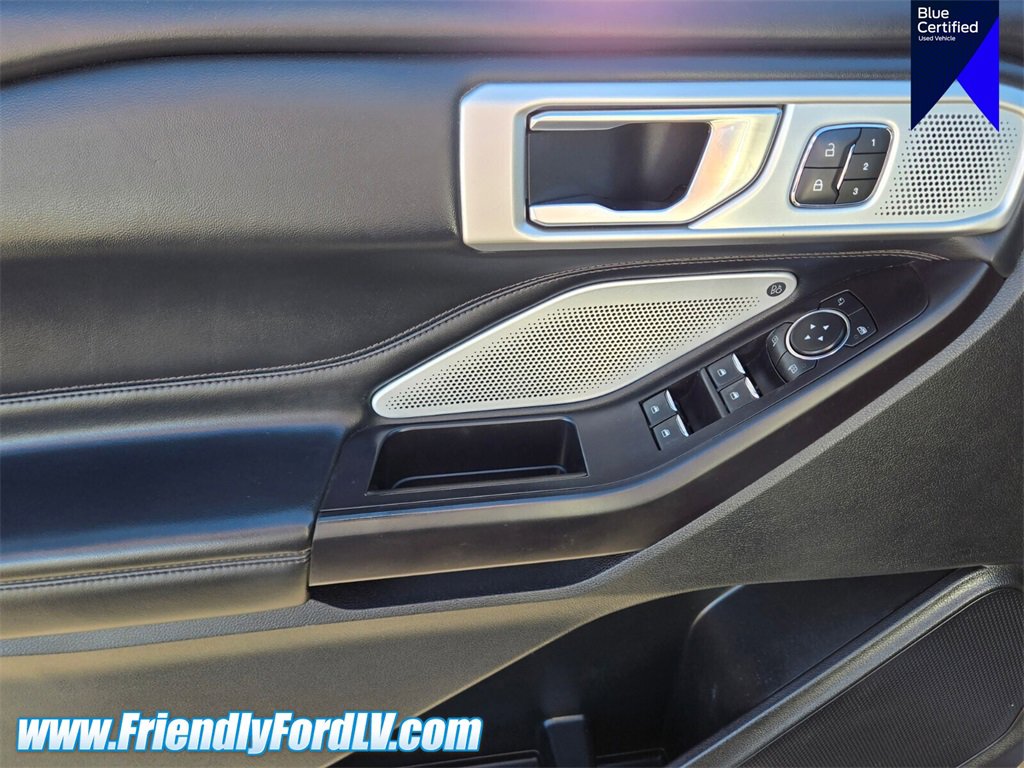 Certified 2020 Ford Explorer Platinum w/ Premium Technology Package image 20