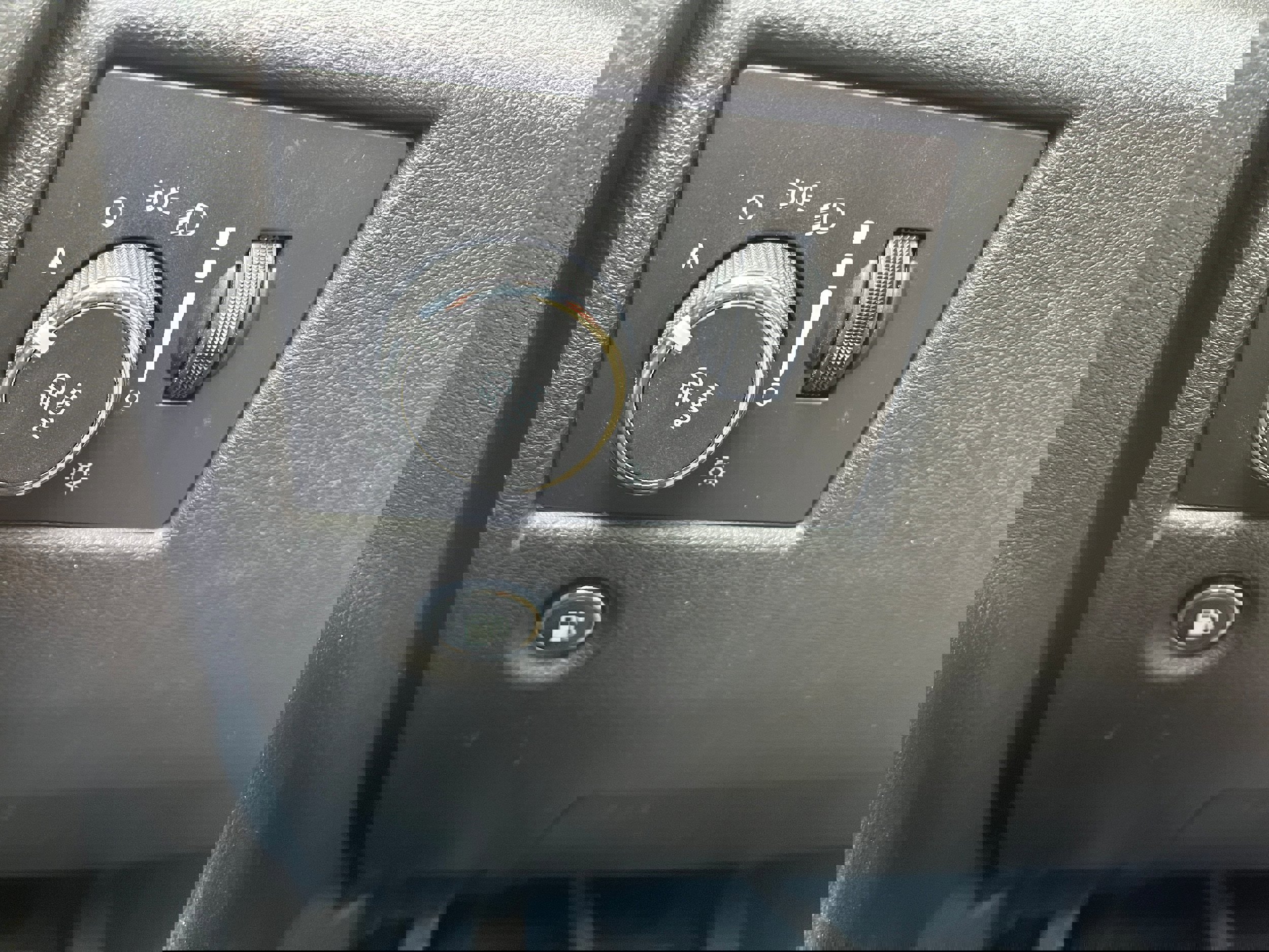 Used 2019 Jeep Grand Cherokee Laredo image 24