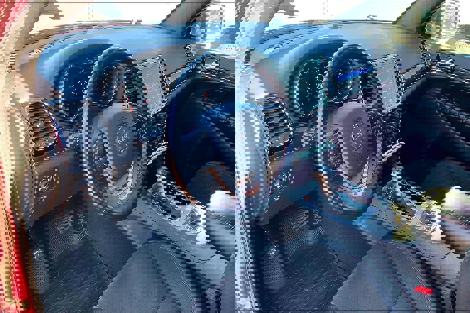 Used 2020 Jeep Grand Cherokee Trailhawk image 17