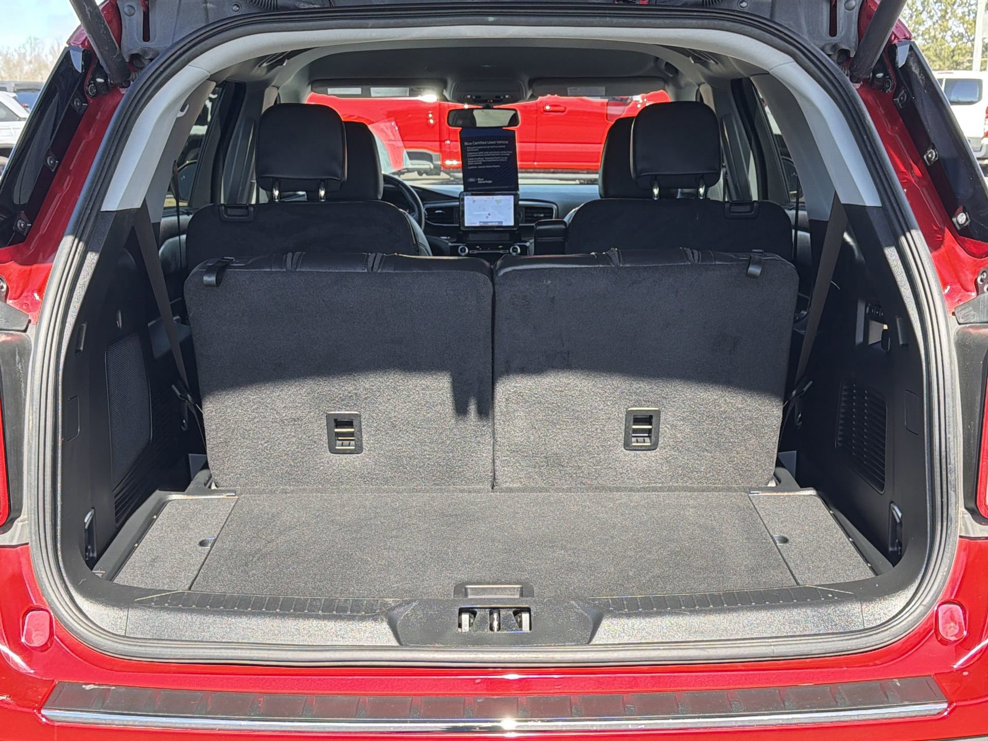 Certified 2023 Ford Explorer Limited w/ Equipment Group 301A image 28