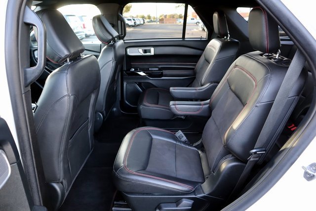 Certified 2023 Ford Explorer ST-Line w/ Class IV Trailer Tow Package image 27