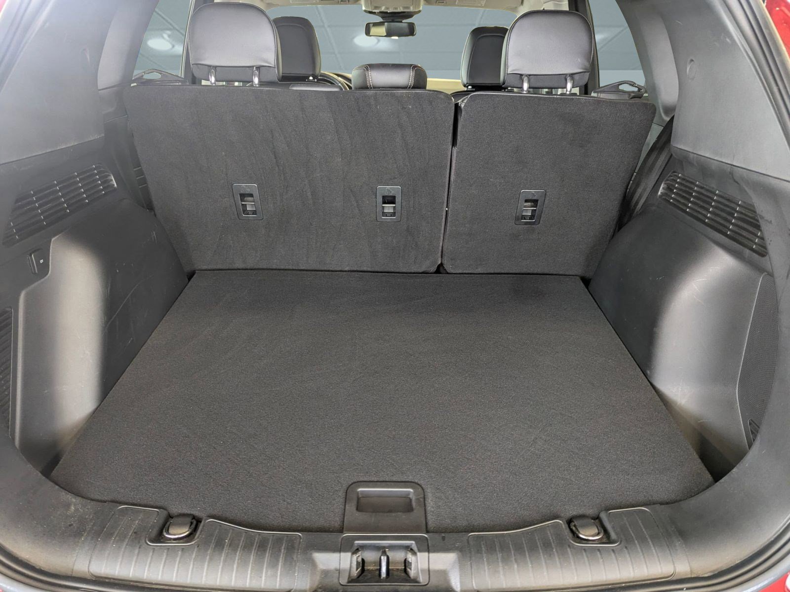 Certified 2021 Ford Escape Titanium w/ Titanium Elite Package image 23