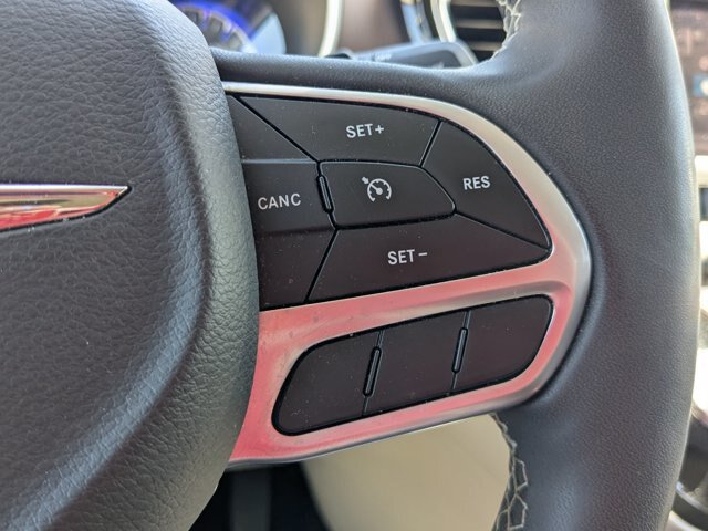Used 2023 Chrysler Voyager LX FWD image 16