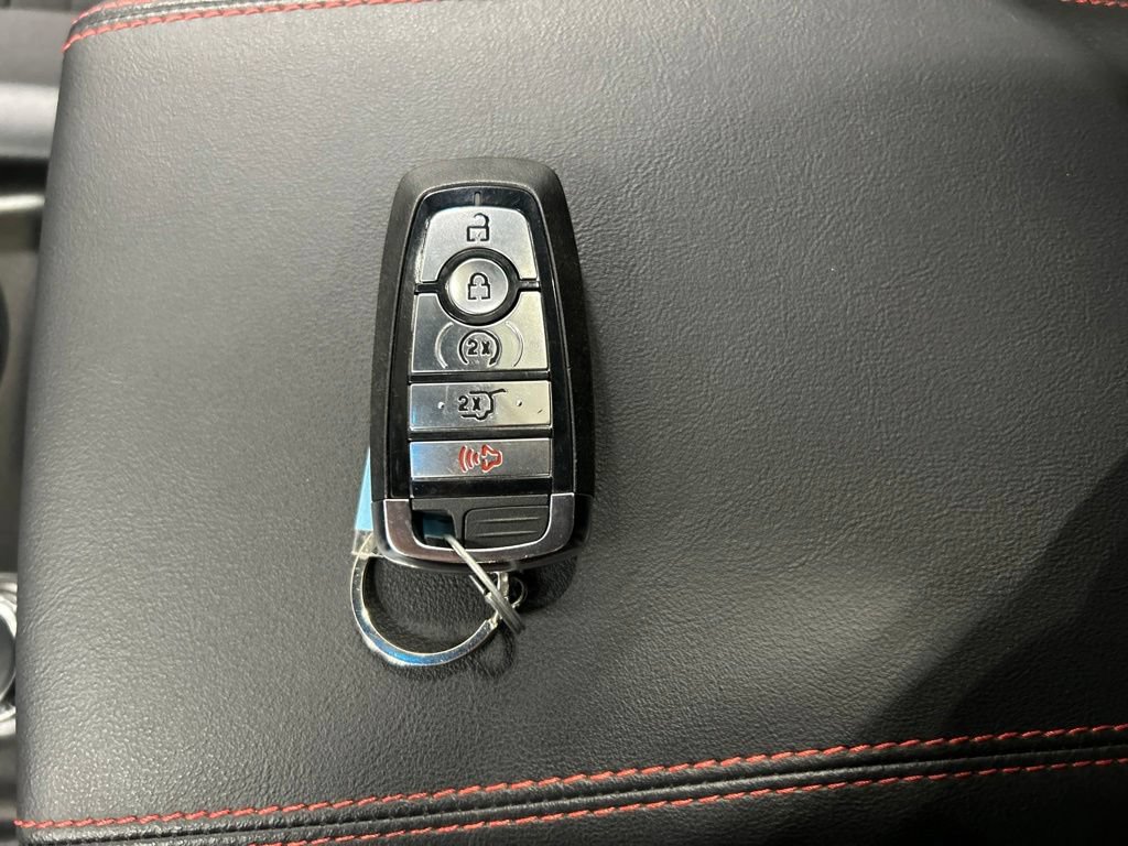 Certified 2025 Ford Explorer ST-Line w/ ST-Line Street Pack AWD/4WD image 27