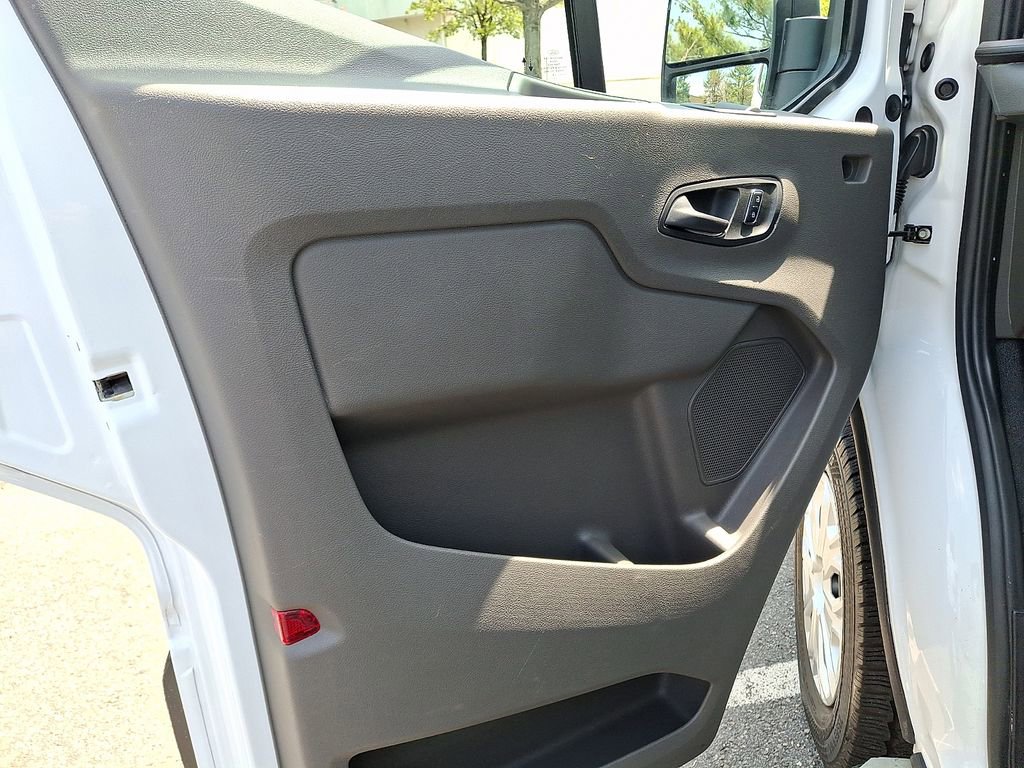 Certified 2024 Ford Transit 250 Low Roof w/ Exterior Upgrade Package RWD image 15