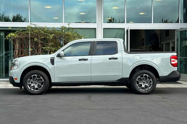 Certified 2022 Ford Maverick XLT w/ XLT Luxury Package FWD image 7