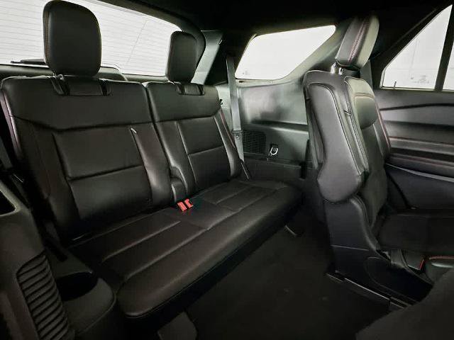 Certified 2024 Ford Explorer ST-Line w/ Class IV Trailer Tow Package AWD/4WD image 34