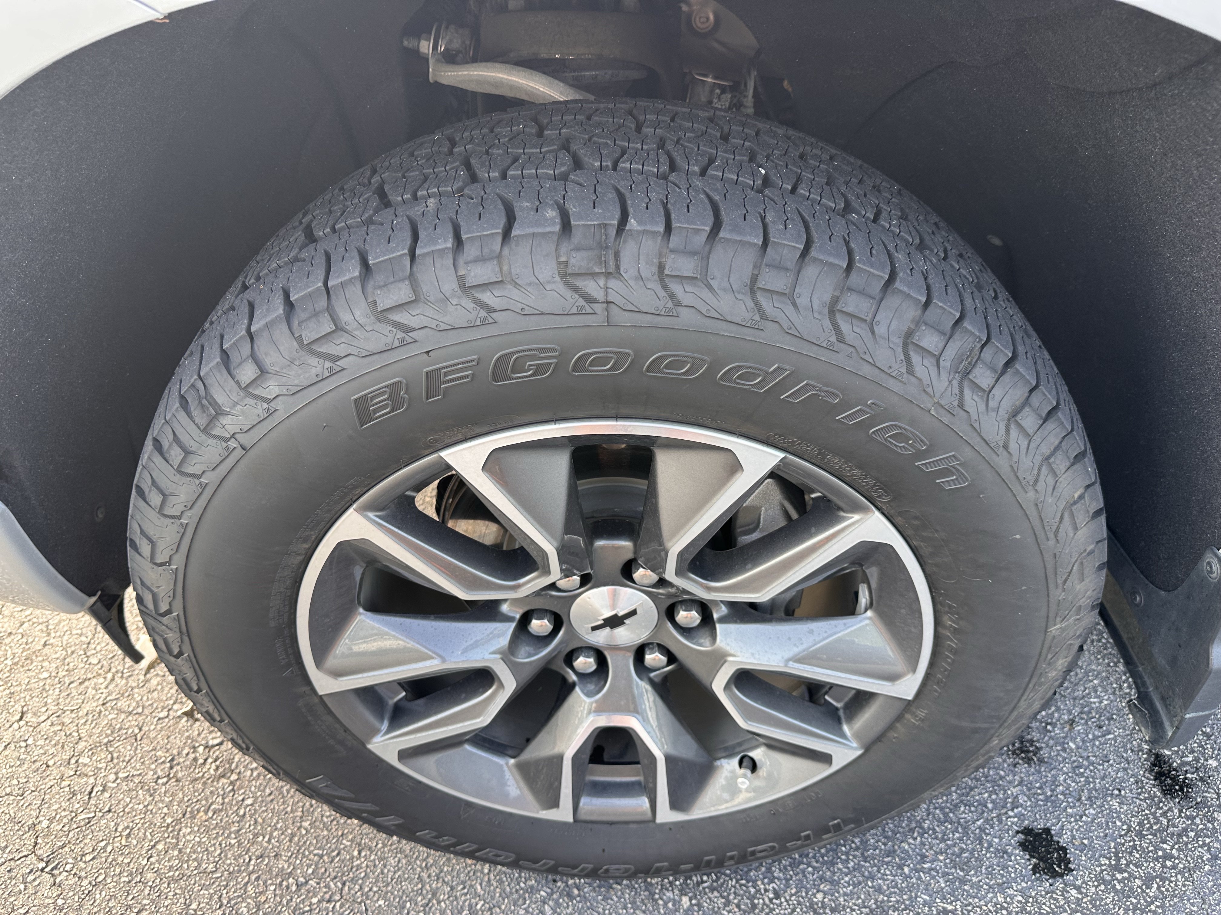 Used 2022 Chevrolet Silverado 1500 RST AWD/4WD image 30