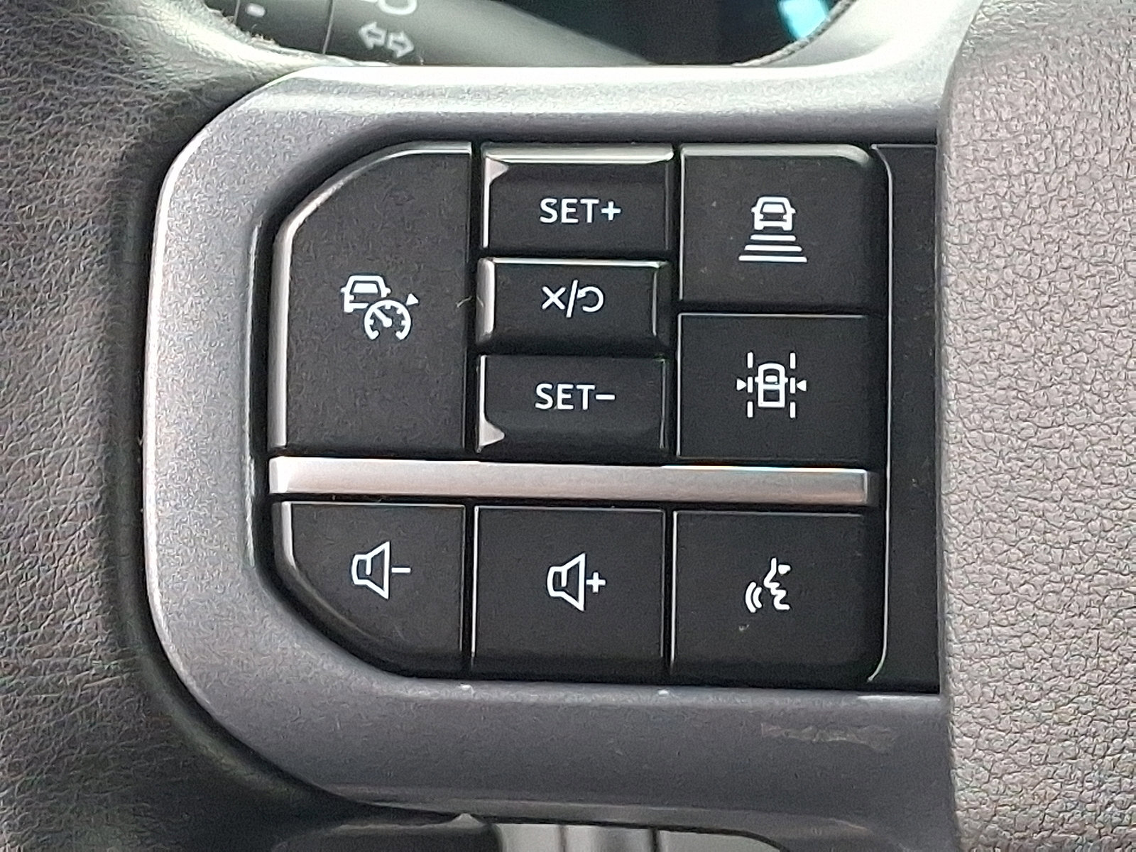 Certified 2024 Ford F150 XLT w/ Equipment Group 302A MID image 21