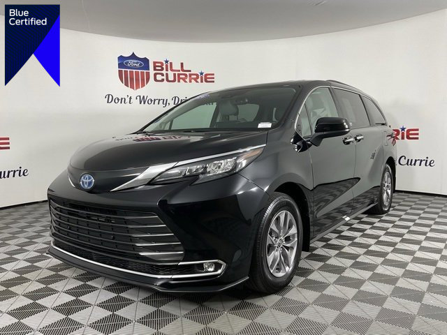 Used 2024 Toyota Sienna XLE