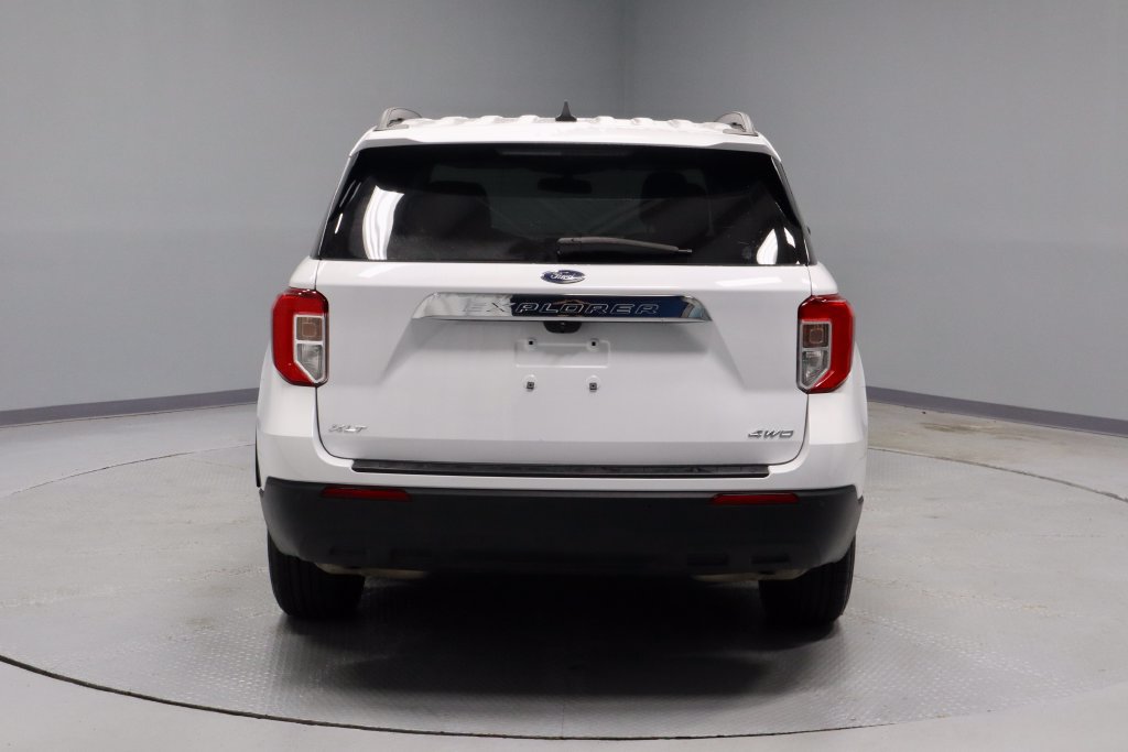 Certified 2022 Ford Explorer XLT AWD/4WD image 11