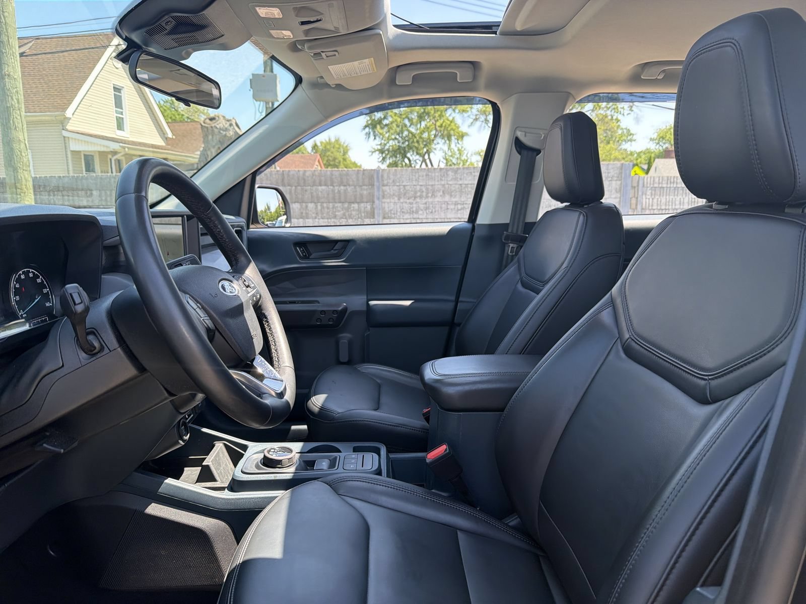 Certified 2023 Ford Maverick Lariat w/ Lariat Luxury Package FWD image 12