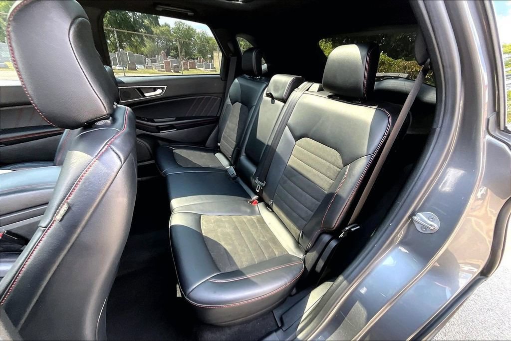 Certified 2023 Ford Edge ST-Line AWD/4WD image 25